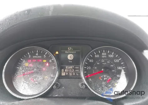 2015 Nissan Rogue Select S z USA, uszkodzony, nr VIN JN8AS5MT3FW150176